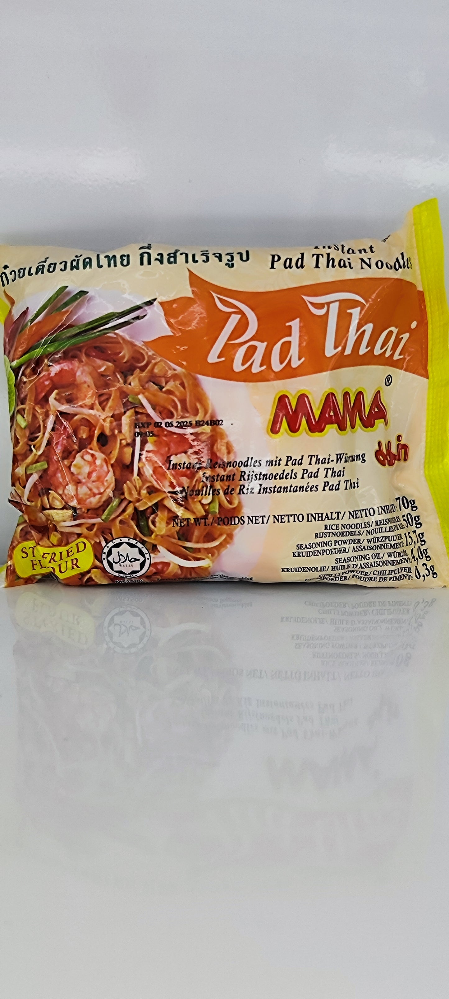 MAMA Pad Thai